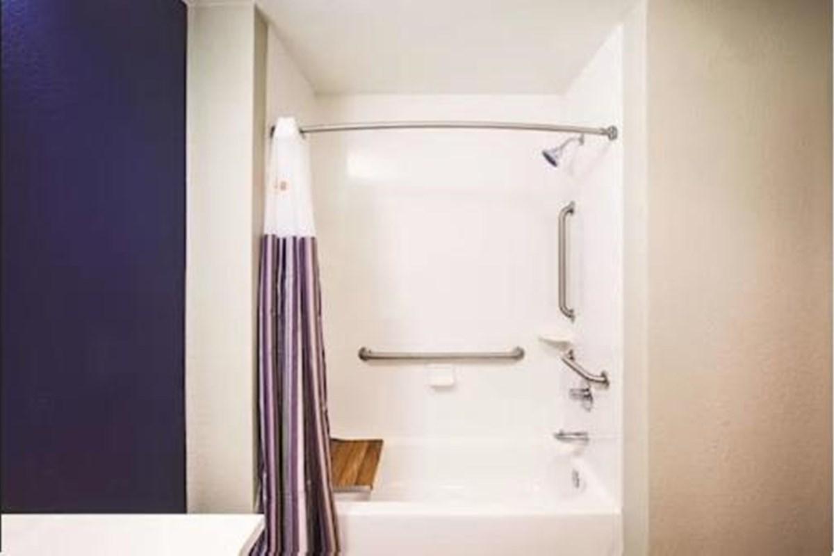 La Quinta By Wyndham Omaha Airport Downtown Otel Carter Lake Dış mekan fotoğraf
