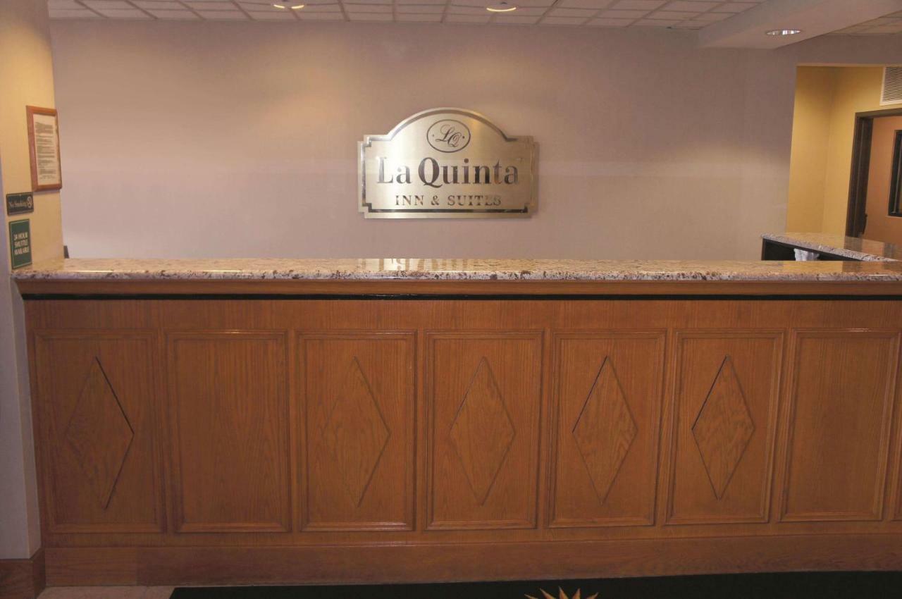 La Quinta By Wyndham Omaha Airport Downtown Otel Carter Lake Dış mekan fotoğraf