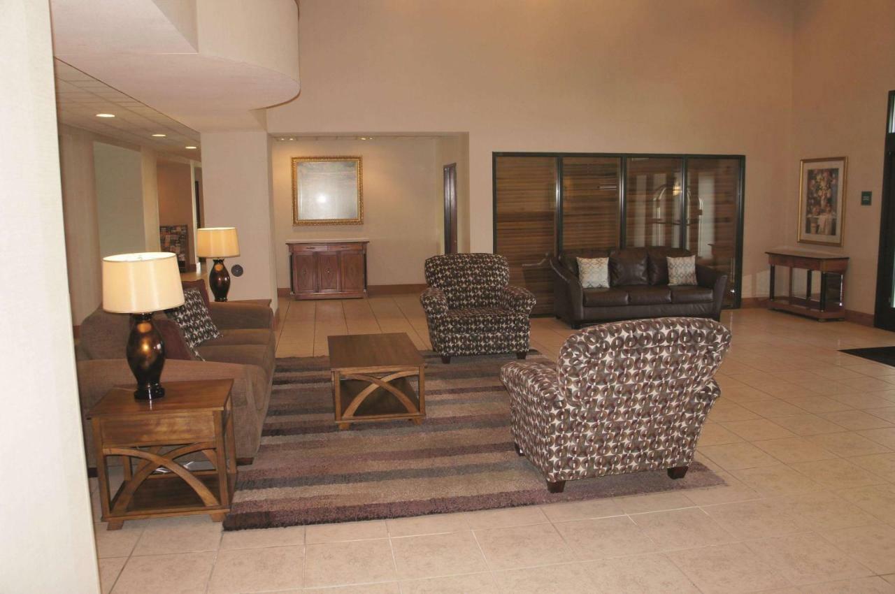 La Quinta By Wyndham Omaha Airport Downtown Otel Carter Lake Dış mekan fotoğraf
